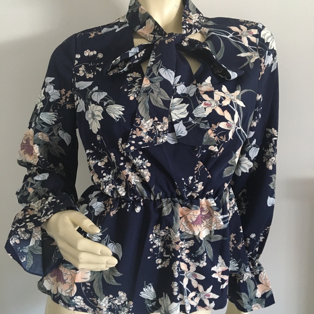 Floral pussybow long sleeve peplum blouse tie front top